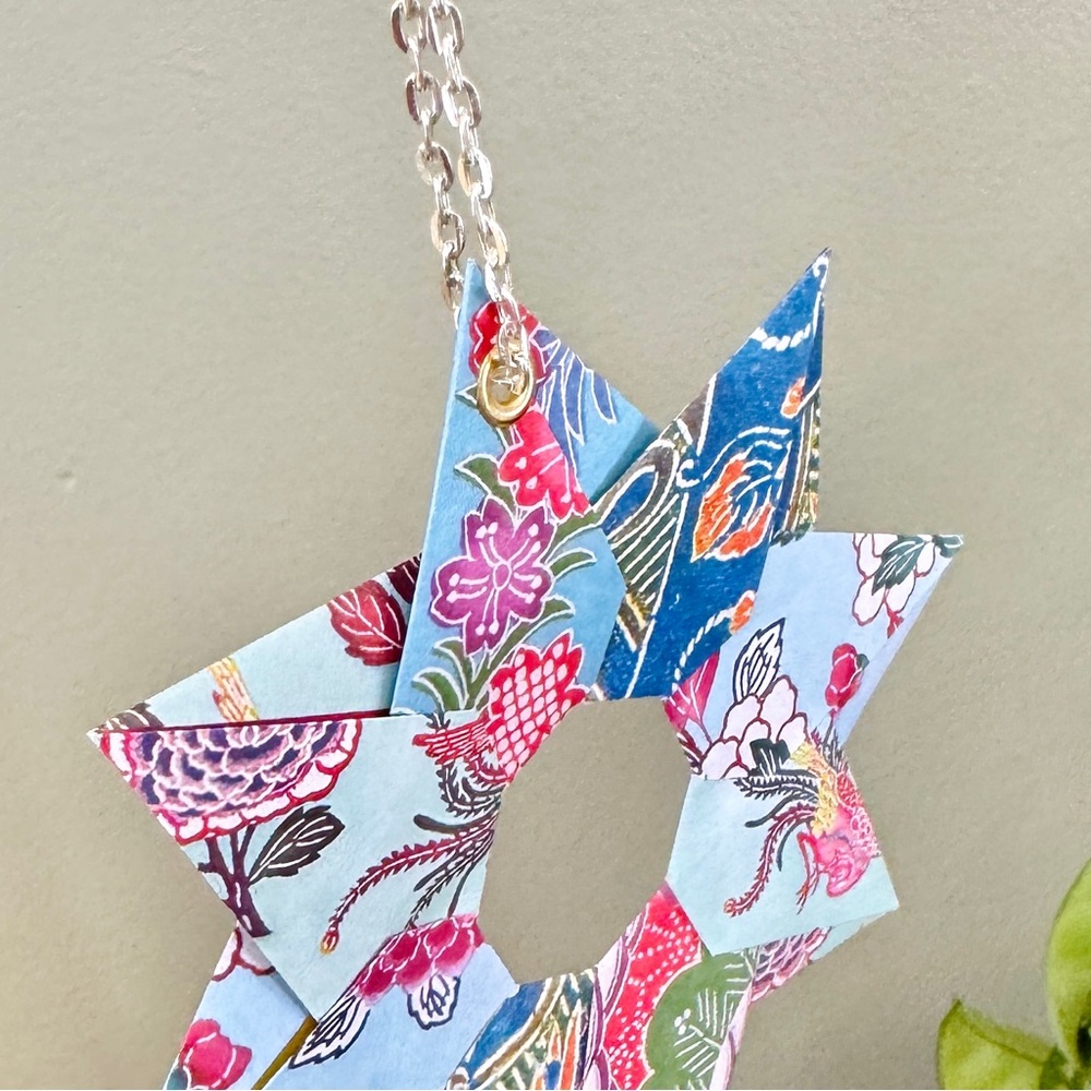 Origami Ornament #S06 - Small Star - Picture 2 of 5